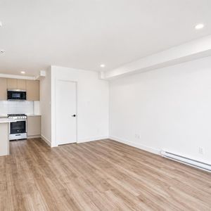1 CH - 1 SDB - Montreal - $1,295 /mo - Photo 3