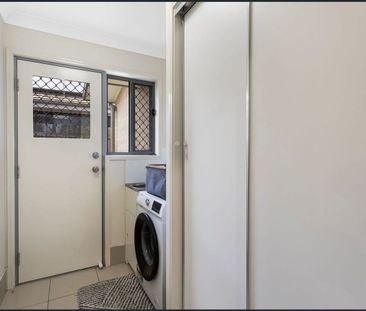 14 Silky Oak Street, Ripley, Qld 4306 - Photo 2