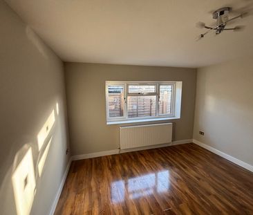 5 Bed Semi-Detached House, Harby Drive, NG8 - Photo 6