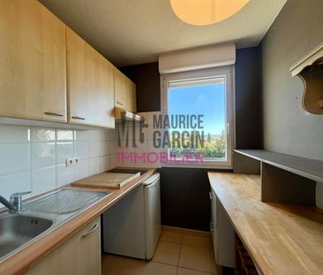 CARPENTRAS - Appartement T2 - 3ème étage avec ascenseur- 40M² - Photo 3
