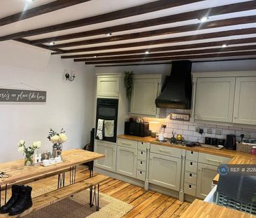 2 bedroom detached house to rent - Photo 4