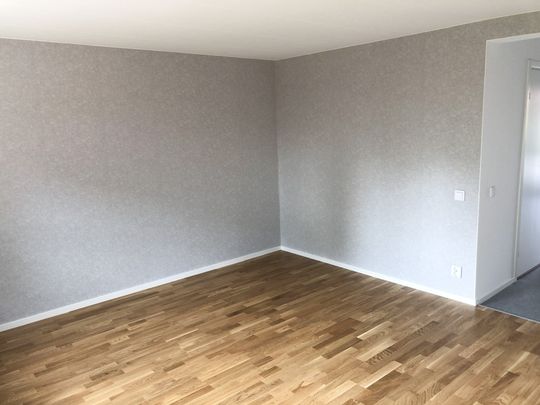 Glasbruksvägen, Rejmyre - Photo 1