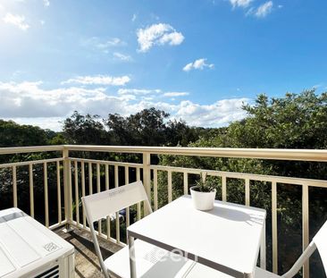 Bright, Updated & Charming One-Bedroom Unit in Prime Location! - Photo 5