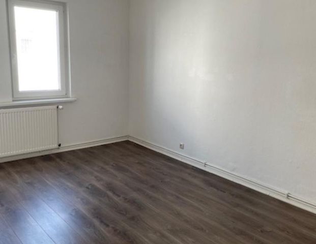 Helle 2,5-Zimmer-Wohnung in zentraler Lage - Photo 1