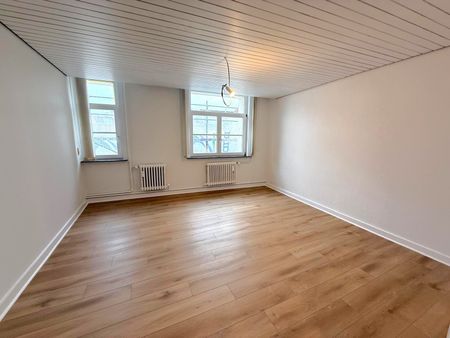 Flat in charming house - for rent - Photo 3