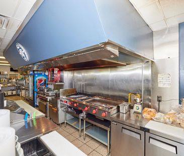 For Lease - 16 CONCORD Place Unit# 545, Grimsby, Ontario - Photo 3