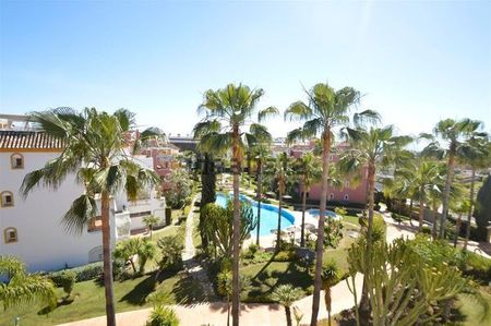 Alquiler de dúplex en Bulevar Príncipe Alfonso de Hohenlohe, 13 - Photo 3