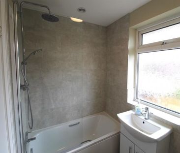 3 Bedroom Terraced To Let - Photo 5