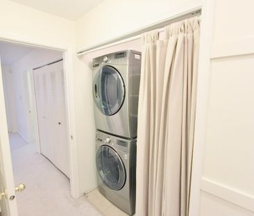 STUNNING 3 BED + 3 BATH HOME IN IDEAL KITSILANO LOCATION- WALK TO T... - Photo 5