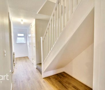 3 bedroom end of terrace house to rent - Photo 6