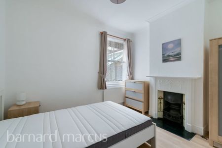 Larden Road, London - Photo 4