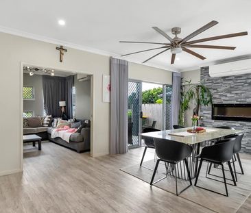 Executive Family Home - Fully Furnished - Photo 2