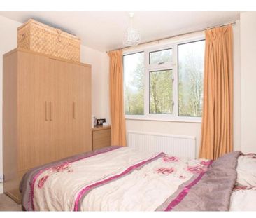 3 Bed Semi-Detached House, Highwood Avenue, LS17 - Photo 6