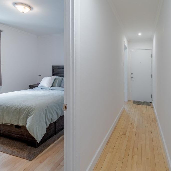 4 1/2, 1ER JUILLET, Sainte-Foy / Quatre-bourgeois, Rénové - Photo 1
