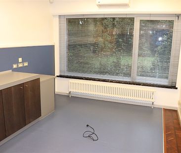 Centraal gelegen kantoor- of praktijkruimte 65m² - Foto 5