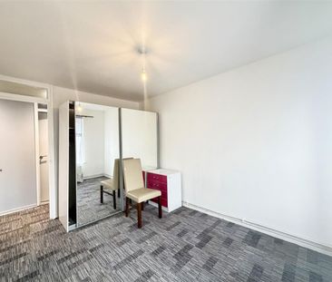 2 Bedroom Apartment To Let - Photo 2