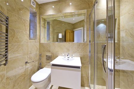 Malvern Court, London, SW7 - Photo 2