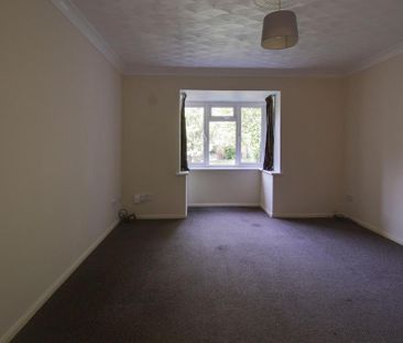 2 bedroom property to rent - Photo 2