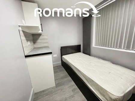 1 bedroom property to rent - Photo 3