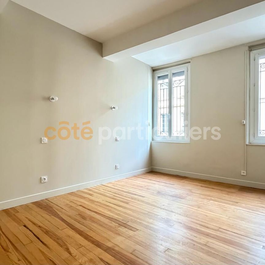 Location Appartement 3 pièces 92m² - Photo 1