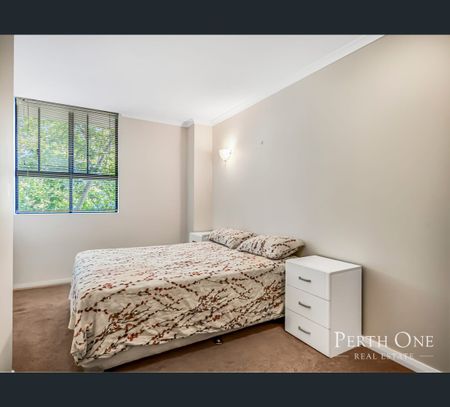 12/82 Royal Street, East Perth, WA 6004 - Photo 2