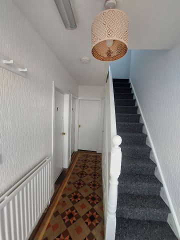 Room in a Shared House, Church Lane, CV2 - Photo 4