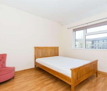 Fairway Avenue, West Drayton, UB7 - Photo 5