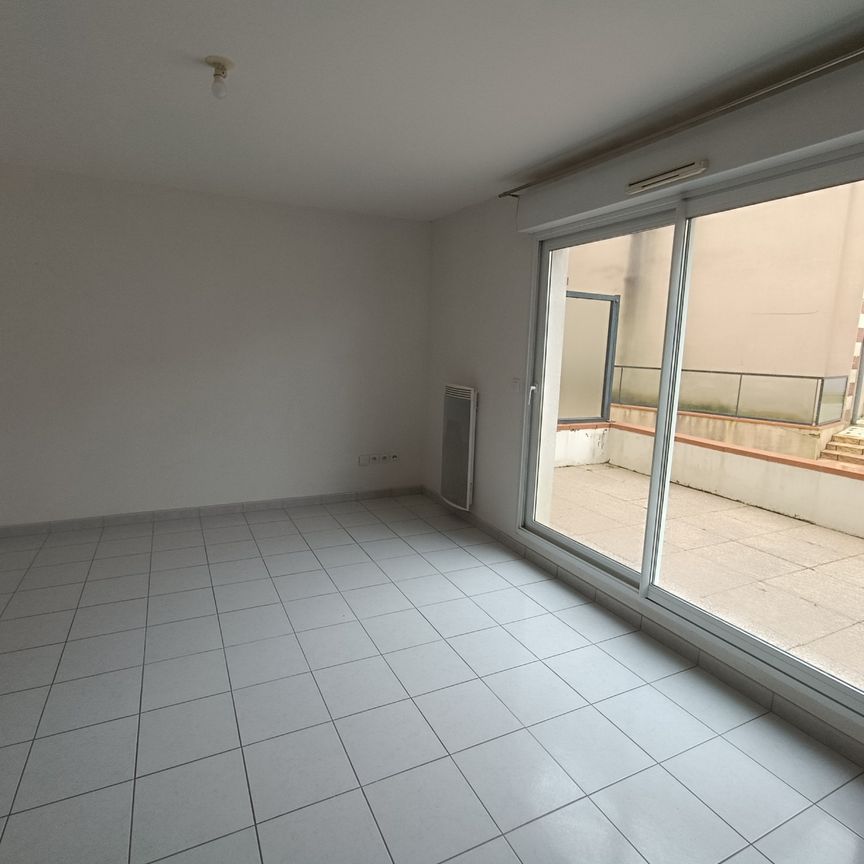 Location Appartement 2 pièces 36m² LA ROCHE SUR YON 85000 - Photo 1