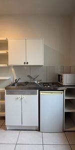 "LE CONFORTABLE" - Location Appartement tours : 17.89 m2 - Photo 3