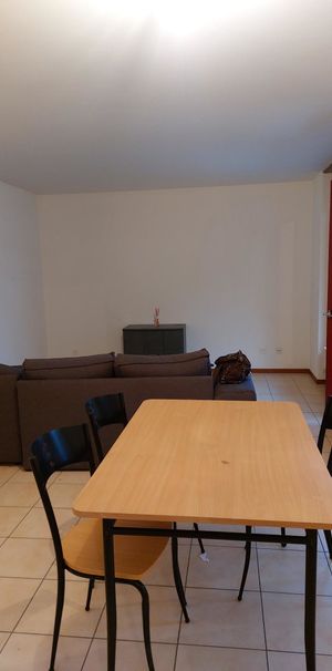 Appartement de 2.0 pièces au 1er étage avec balcon - Foto 1