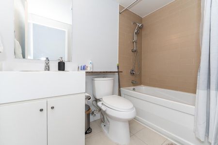 For Lease - 3 Navy Wharf Court Unit# 608, Toronto, Ontario - Photo 4