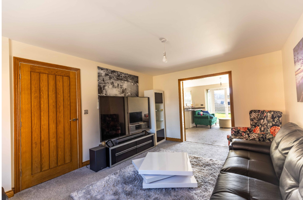 Britannia Close, Crewe CW1 - Photo 1