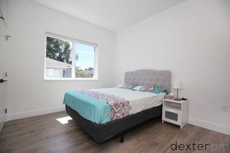 7000 Williams Road # 12a - Photo 5