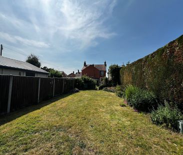 Crown Road, Dereham - Photo 2
