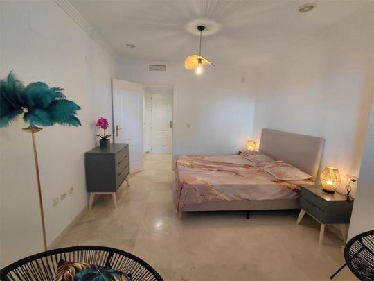 Piso de alquiler en Avenida de la Alcudia, 7, Río Real - Photo 1