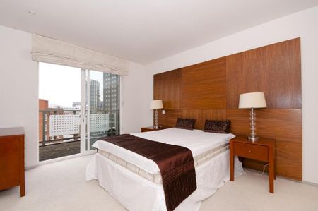 1 bedroom penthouse to rent - Photo 4