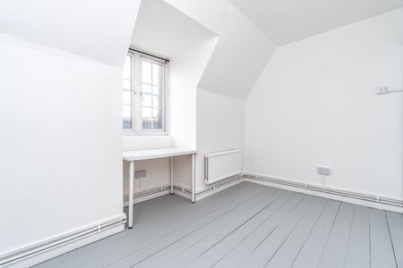 4 Bed Flat, Quantock House, N16 - Photo 5