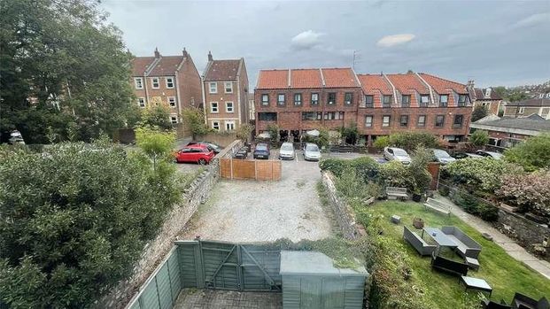 Hampton Park, Bristol, BS6 - Photo 1