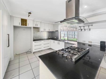 2 Millwood Terrace, 4300, Springfield Qld - Photo 2