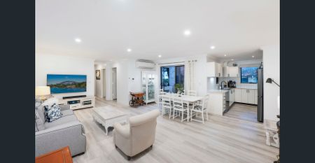 Spacious Three-Bedroom Apartment in the Heart of Castle Hill - Photo 2