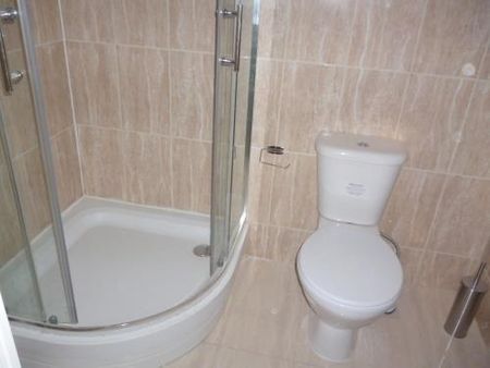 2 bedroom house share to rent - Photo 5