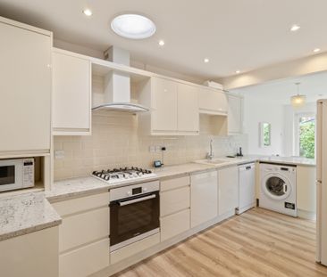 Howard Avenue, Lymm - Photo 6