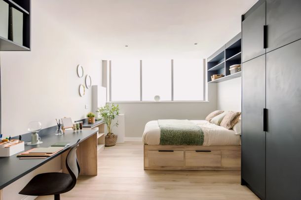 Premium Studio Ground Floor - Photo 1