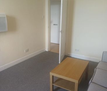 1 Bed Flat, Midlock Street, G51 - Photo 3