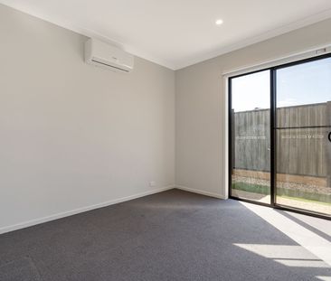 Low Maintenance Family Home - Photo 3