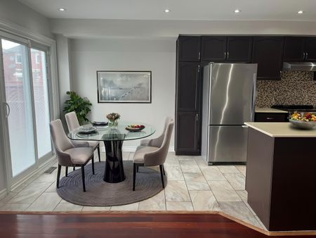 For Lease - 3819 Allcroft Road, Mississauga, Ontario - Photo 3