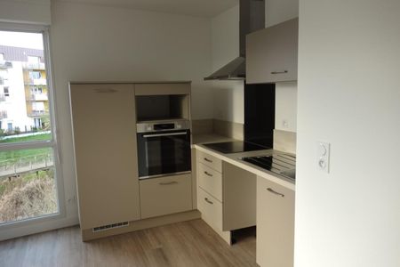 A LOUER ANGERS HAUT DE ST AUBIN - Appartement au 2ème ... - Photo 4