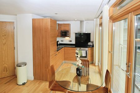 2 bedroom apartment to rent - Photo 5