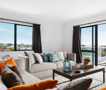 Stunning Modern Two-Storey Home with Mount Views & Bonus Downstairs... - Photo 5