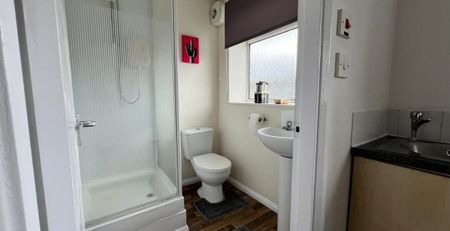 5A Irwin Approach, Halton, Leeds, LS15 0DW - Photo 3